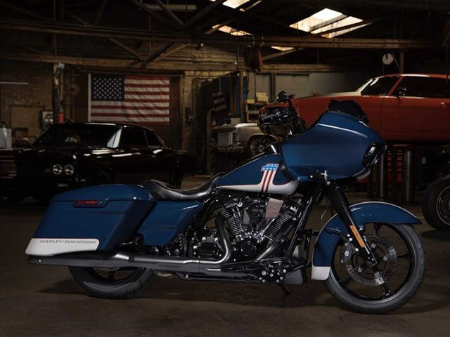 Harley-Davidson Road Glide ra bản đặc biệt: Giá đắt hơn Camry