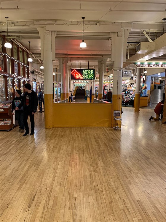 Thành phố Mỹ hóa “thị trấn ma” vì dịch bệnh Covid-19 - 1