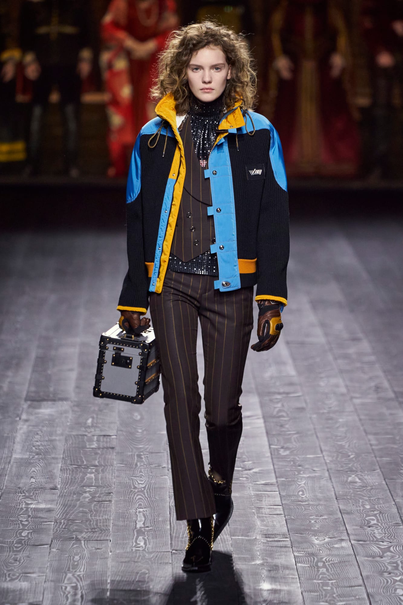 Louis Vuitton có những chiếc áo jacket, parka đáng mơ ước nhất - 9