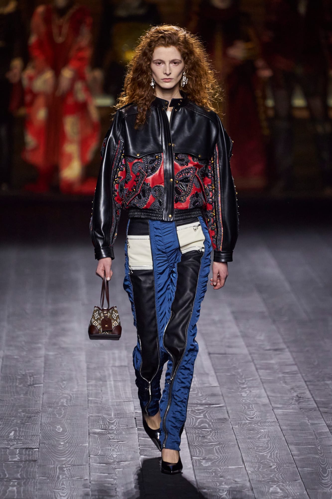 Louis Vuitton có những chiếc áo jacket, parka đáng mơ ước nhất - 16
