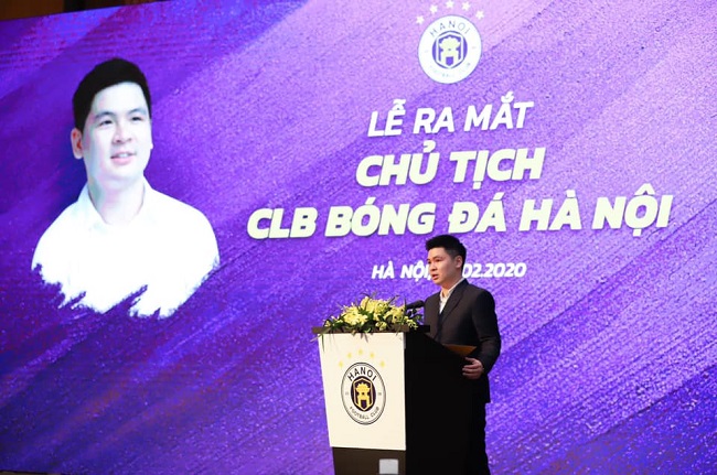 Choáng với tài sản trăm tỷ của thiếu gia 25 tuổi là sếp của Quang Hải, Duy Mạnh - 1