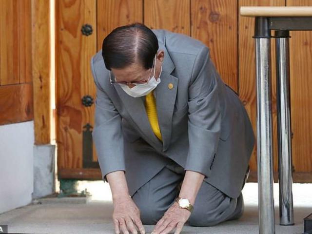 Thế giới - Hàn Quốc: Đột kích trụ sở giáo phái Tân Thiên Địa