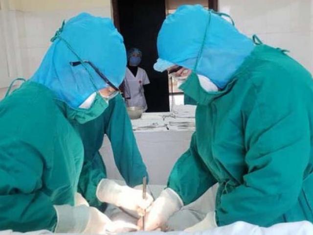 Tin tức trong ngày - Điều đặc biệt về ca mổ đẻ bà mẹ đang cách ly phòng Covid-19