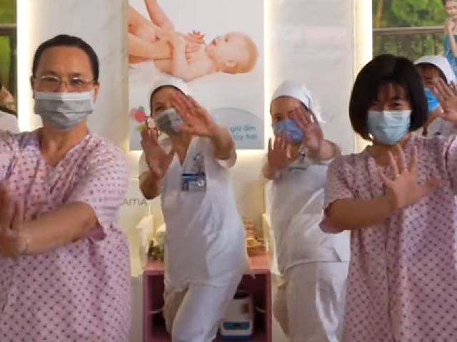 Sức khỏe đời sống - CLIP: "Ghen Cô Vy" phiên bản bác sĩ - nữ hộ sinh - bà bầu siêu hài hước