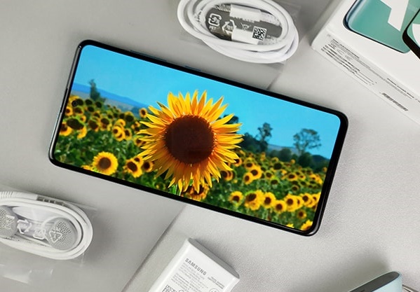 So sánh Galaxy A50 và Galaxy A51: Có đáng để nâng cấp? - 6