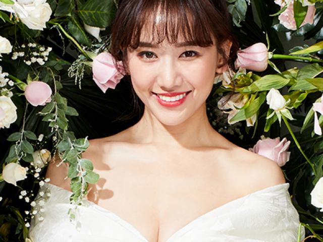 Đời sống Showbiz - Vợ Trấn Thành khoe ngực đầy, da trắng nõn nà "vạn người mê"