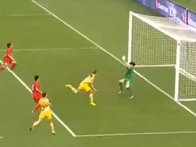 Bóng đá - Video highlight trận Nữ Australia - Nữ Việt Nam: Cơn mưa bàn thắng, phạt đền cay đắng