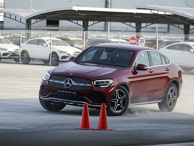 Mercedes-Benz Việt Nam công bố doanh số năm 2019 và 7 mẫu xe mới của năm 2020