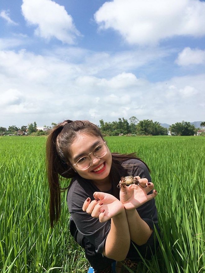 Cùng 17 tuổi, Phương Mỹ Chi khoe eo thon hút mắt, Thiện Nhân lại mặc thế này! - 8