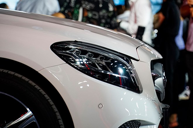 Cận cảnh Mercedes-Benz C180 2020 tại Việt Nam, có giá 1,399 tỷ đồng - 5