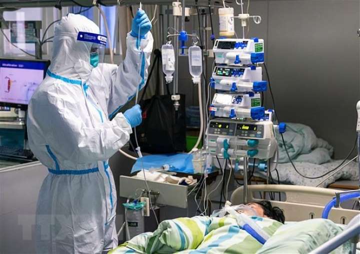 19 nhân viên Bệnh viện Hồng Ngọc có tiếp xúc với nữ bệnh nhân thứ 17 nhiễm Covid-19 tại Việt Nam