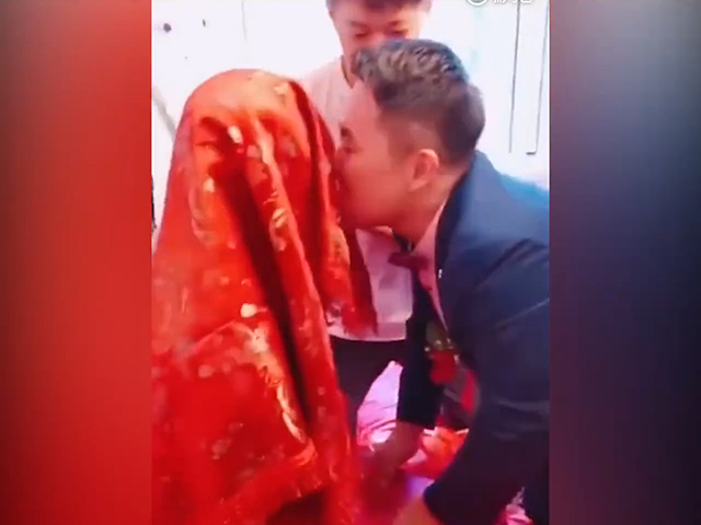 Video Clip Cười - Cưới vợ không phải chuyện dễ dàng