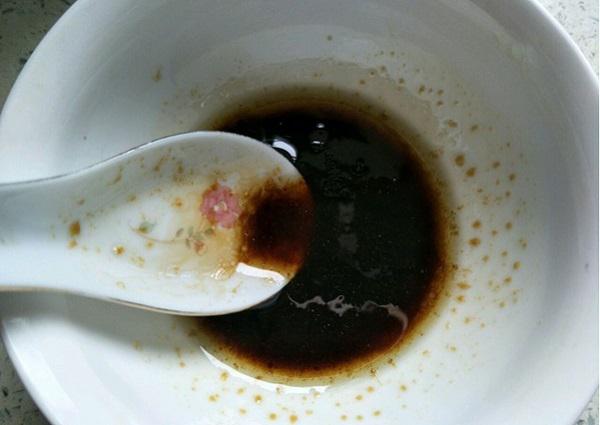 Chán luộc, mẹ đem thịt trộn với thứ này già trẻ lớn bé trong nhà ai cũng thích - 4