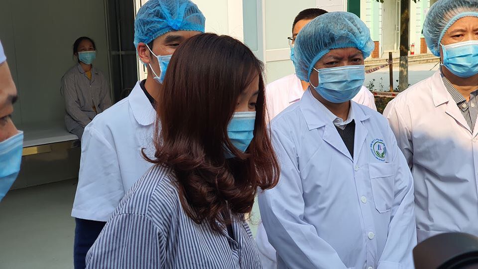 Thêm 1 người nhiễm Covid-19, là ca thứ 30 tại Việt Nam - 1