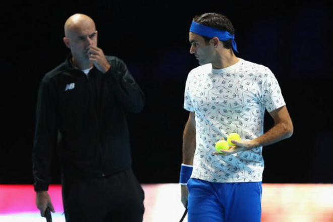 HLV Ivan Ljubicic báo tin vui về tình hình sức khỏe của Roger Federer sau ca mổ đầu gối