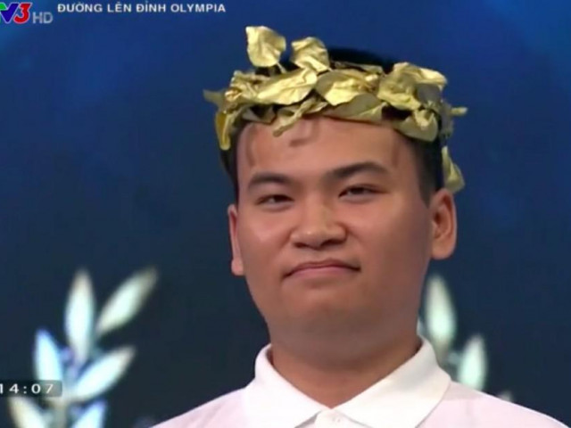 Bạn trẻ - Cuộc sống - Nam sinh bỏ xa đối thủ, ung dung chọn ba câu hỏi 10 điểm về đích