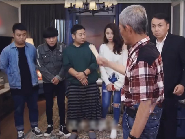 Video Clip Cười - Bài học bó đũa quý giá của ông bố dành cho các con