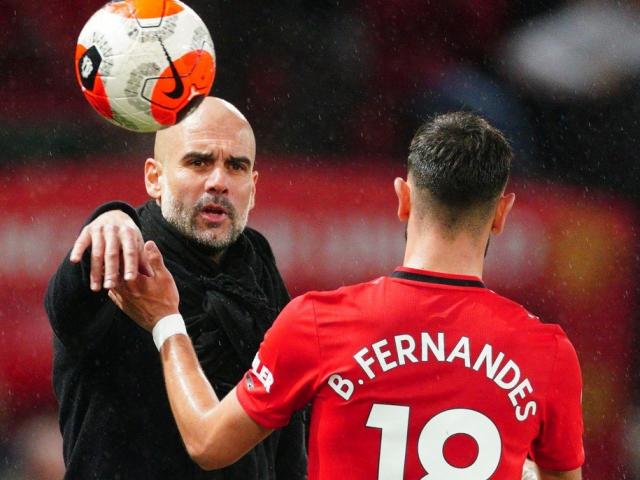 Bóng đá - Man City thua "vỡ mặt" MU: Pep hứng chịu thống kê tệ nhất sự nghiệp