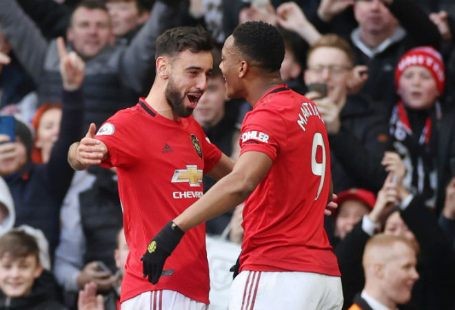 Bruno Fernandes và Anthony Martial phối hợp ăn ý để giúp MU "xé lưới" Man City