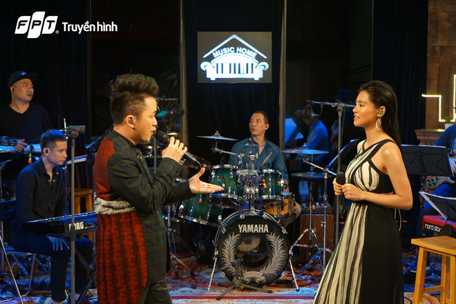 Music Home: “Lò luyện” khả năng hát live của “ngôi sao mạng” - 1