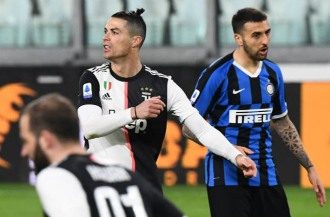 Video highlight trận Juventus - Inter Milan: Ronaldo quyết liệt & "tiểu Messi" kết liễu - 1