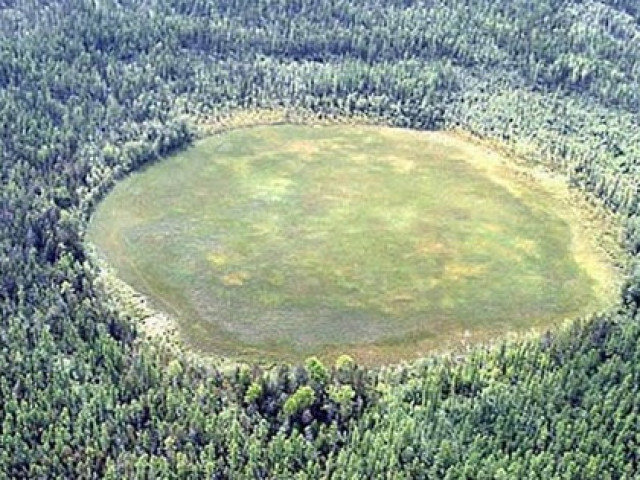 Du lịch - Phát hiện "vật chất vũ trụ" bí ẩn dưới đáy hồ của Nga