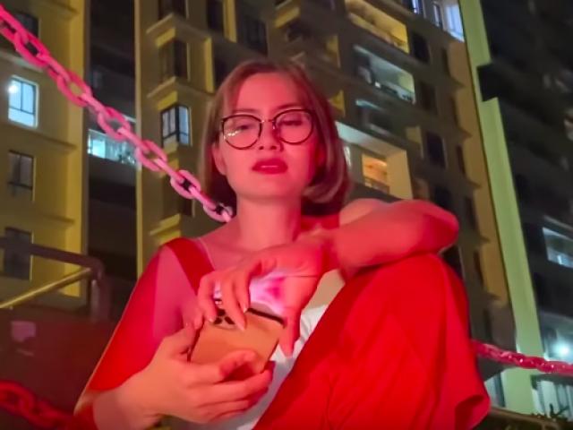 Đời sống Showbiz - "Kiều nữ" Ngọc Lan bất lực "cầu cứu" vì xe hơi tiền tỷ bị trộm bẻ gương chiếu hậu