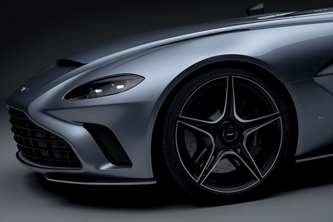 Aston Martin trang bị động cơ V12 cho siêu phẩm Speedster mới - 9