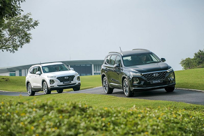 Hyundai Santa Fe giảm giá 30 triệu phiên bản Premium máy dầu - 1