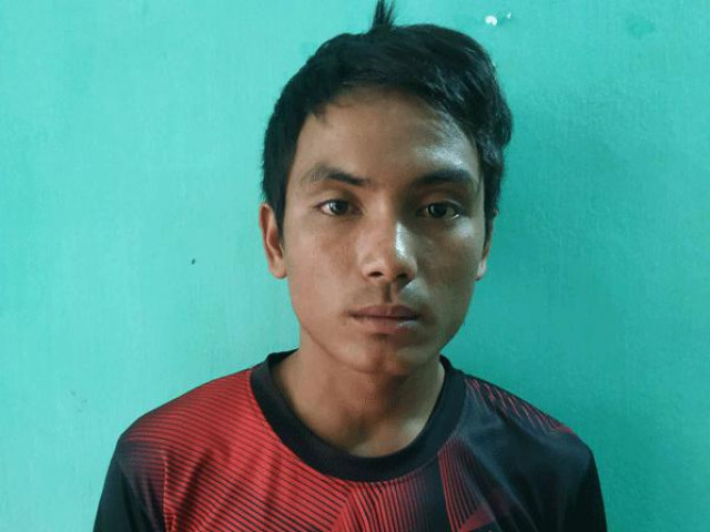 Thanh niên chém cả gia đình chủ quán tạp hóa vì không chịu bán rượu