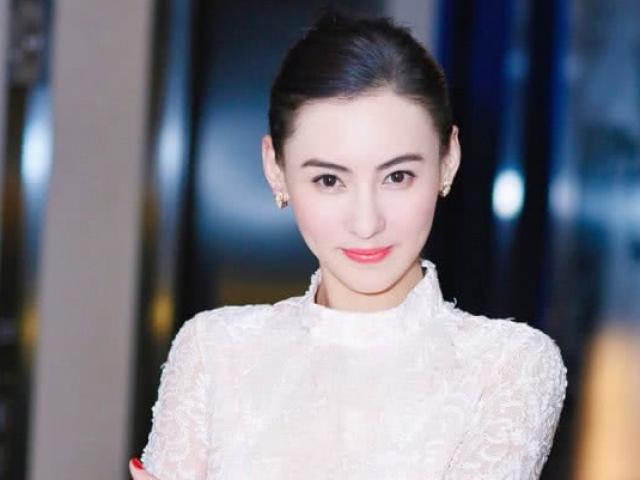 Đời sống Showbiz - Người tình tin đồn của Châu Tinh Trì bị đuổi khỏi máy bay do tranh chấp với phi hành đoàn
