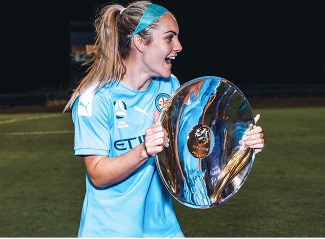 Vừa qua, Ellie Carpenter đã cùng đội Melbourne City giành chức vô địch giải bóng đá nữ Australia.