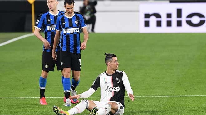 Serie A hoãn vì Covid-19: Ronaldo, Juventus đá 1 trận định luôn ngôi vương - 2