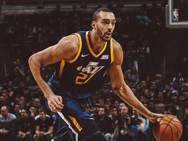 Thể thao - Hoãn giải đấu tỷ đô, SAO NBA nhiễm Covid-19 theo cách không tưởng