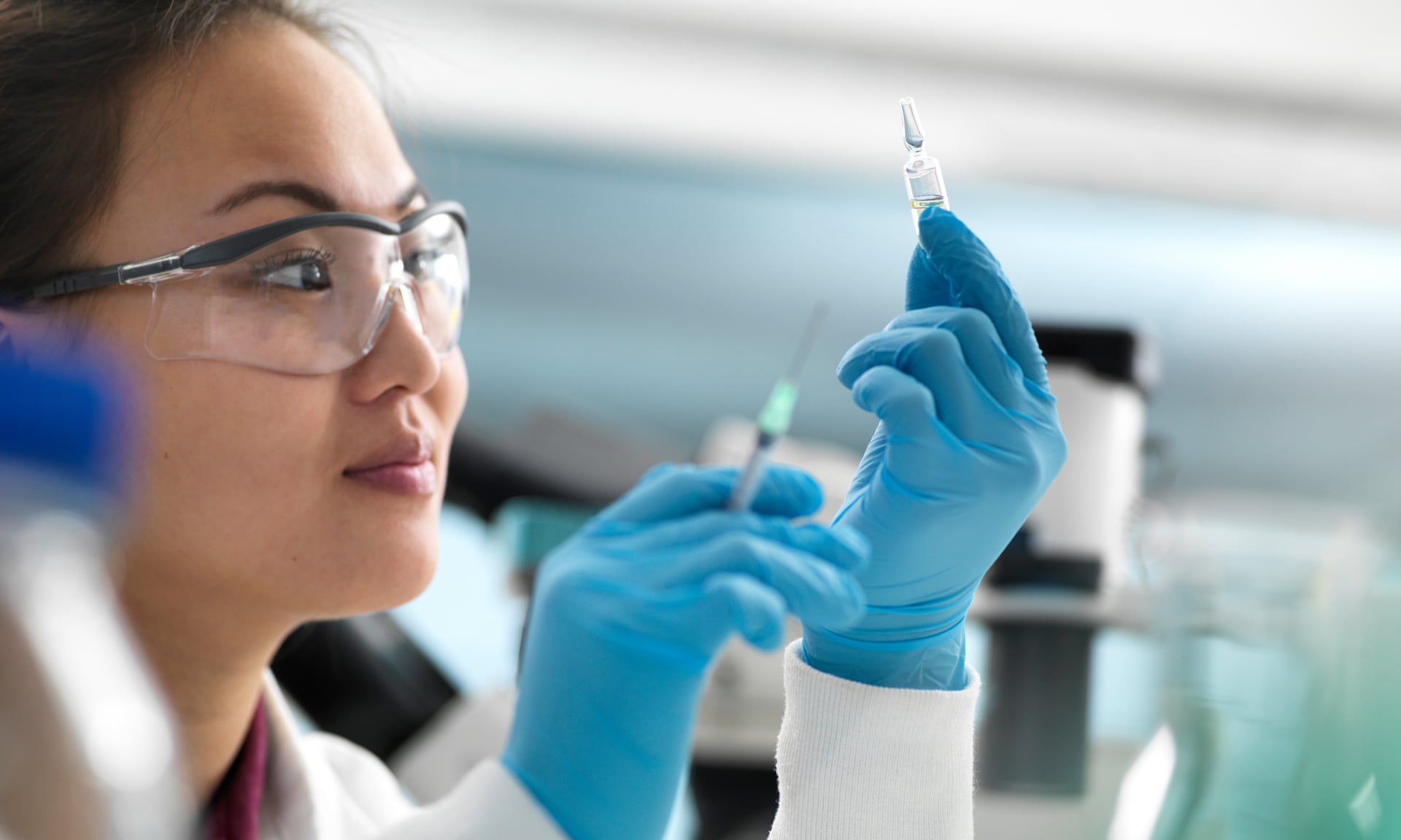 Gilead Science sẽ tiến hành thử nghiệm lâm sàng thuốc trị Covid-19 vào tháng tới (Ảnh: Getty)