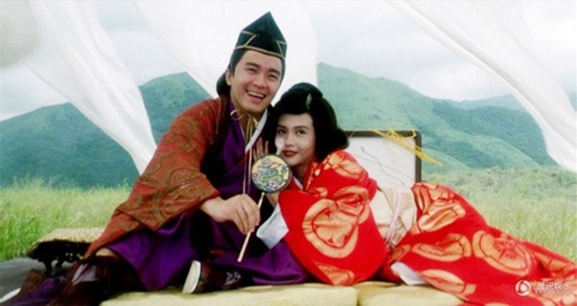 Khâu Thục Trinh có cơ hội hợp tác với Châu Tinh Trì khi đảm nhận vai Kiến Ninh công chúa trong "Lộc đỉnh ký" 1992.