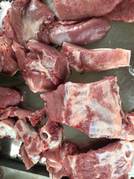 Giá thịt lợn tại các chợ dân sinh có xu hướng giảm sau ý kiến chỉ đạo của Thủ tướng Chính phủ