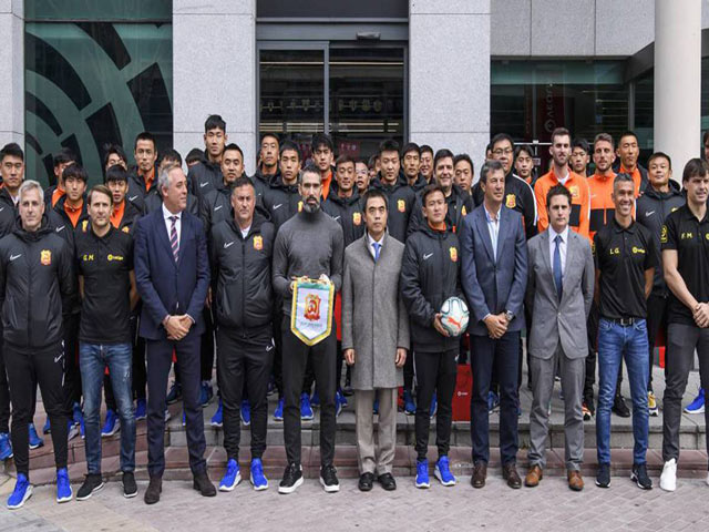 Bóng đá - Khốn khổ CLB Vũ Hán: Tránh dịch covid-19, "chạy trời không khỏi nắng"