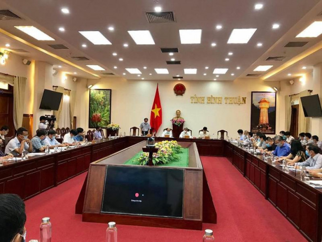 Cuộc họp sáng 15-3 của Bộ Y tế và UBND Bình Thuận