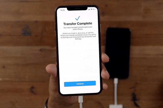 Chuyển dữ liệu từ điện thoại cũ sang iPhone 11 mới tậu - 1