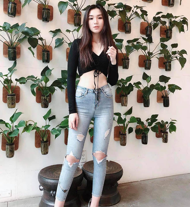 Nữ sinh 10X trường RMIT từng thi hoa hậu năm 18 tuổi nói gì về gu mặc sexy? - 6