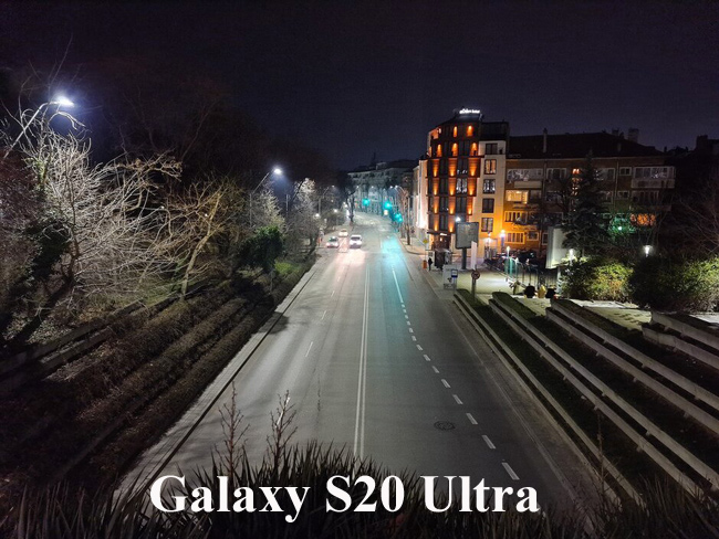 So sánh camera thực tế giữa Galaxy S20 Ultra và iPhone 11 Pro Max - 11