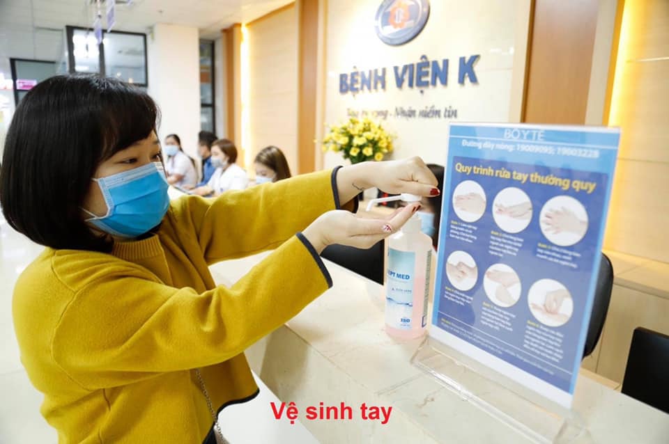 Hướng dẫn vệ sinh, khử khuẩn tại nơi làm việc để phòng Covid-19 - 1