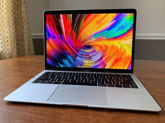 Thời trang Hi-tech - Vì sao đây là thời điểm tồi tệ nhất để mua MacBook?