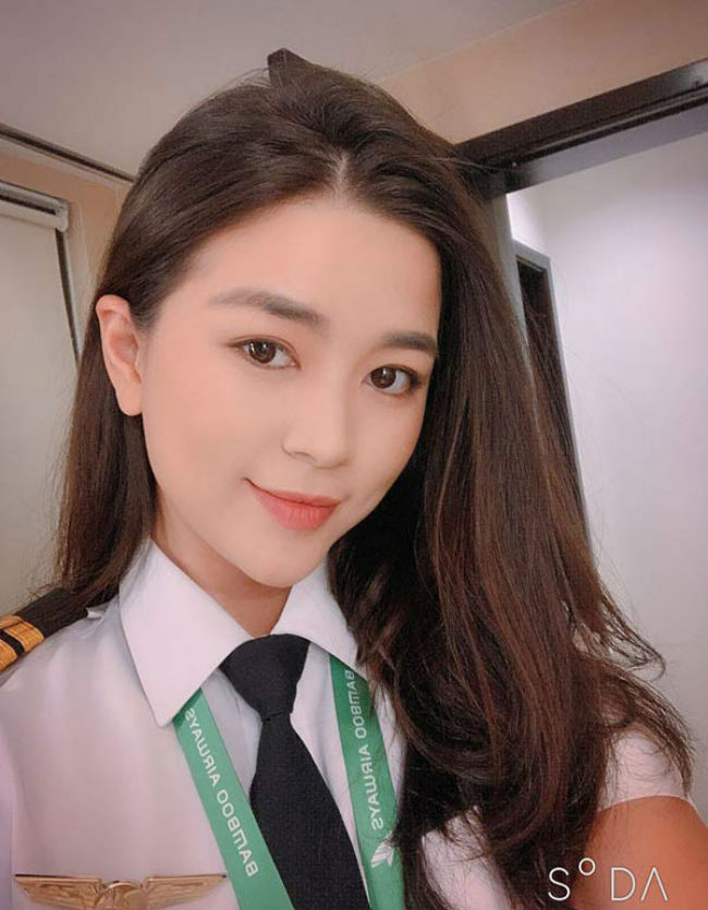 Đặc biệt, cô luôn duy trì&nbsp;thói quen đi bộ và bơi lội cũng như đạp xe. Cô thừa nhận: “Tôi không phải là người thích các bộ môn thể thao nặng nên để cơ thể được khỏe mạnh tôi chỉ tập trung vào các bộ môn thể thao nhẹ nhàng, chủ yếu là để cơ thể luôn được vận động&#34;.