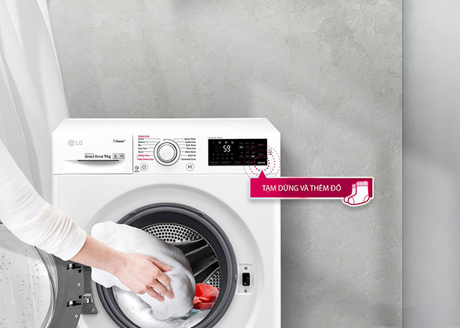 Model FC1409S2W cho phép dể dễ dàng thêm đồ giặt ngay trong khi máy đang hoạt động