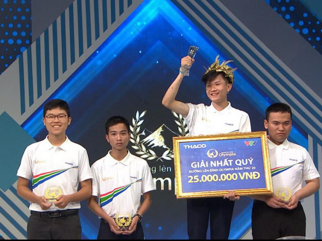 Bạn trẻ - Cuộc sống - Nam sinh Đắk Lắk và những kỷ lục trên đường chinh phục Olympia