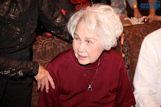 Hình ảnh danh ca Thái Thanh ở tuổi 80.