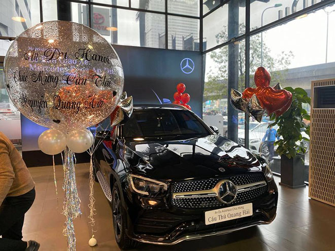 Cầu thủ Quang Hải tậu Mercedes-Benz GLC 300 4Matic mới 2,4 tỷ đồng - 6