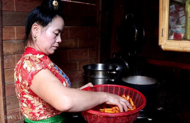 Clip: Hoa "Bó Píp" - món ăn lạ ăn một lần nghiện cả đời - 5